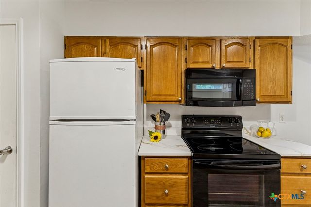 7708 Brunning Court, Live Oak, TX 78233