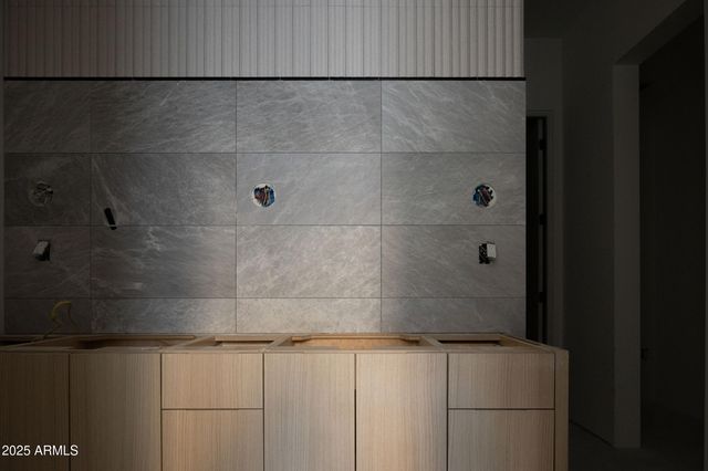 6934 E 1ST Street, Scottsdale, AZ 85251