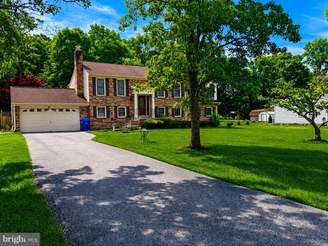 2861 RIDGE RD, Waldorf, MD 20603