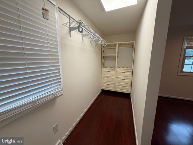 2861 RIDGE RD, Waldorf, MD 20603