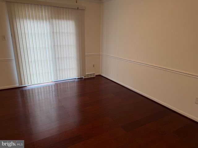 2861 RIDGE RD, Waldorf, MD 20603