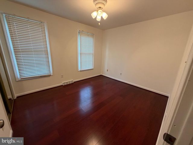 2861 RIDGE RD, Waldorf, MD 20603