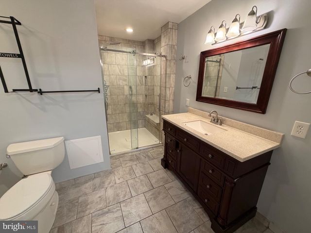 2861 RIDGE RD, Waldorf, MD 20603