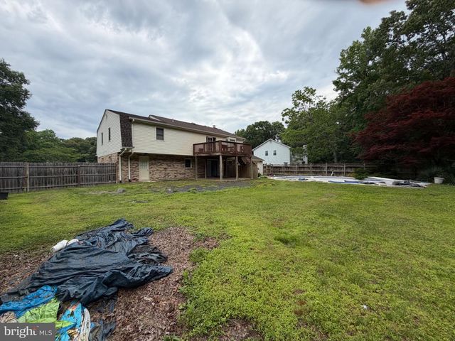 2861 RIDGE RD, Waldorf, MD 20603