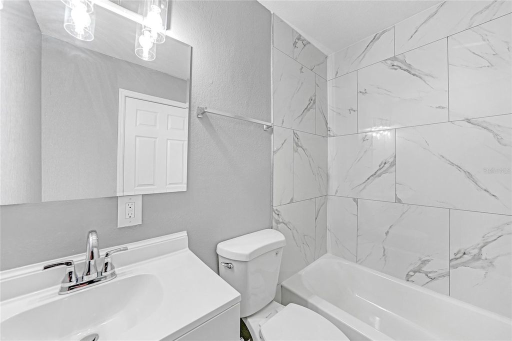 Image 19 of property listing at 3850 SE COUNTY ROAD 760A, Arcadia, FL 34266