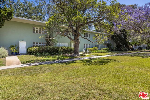 5383 Village, Los Angeles, CA 90016