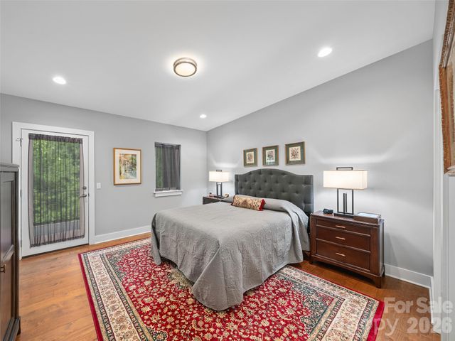 35 Macallan Lane, Asheville, NC 28805