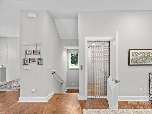 35 Macallan Lane, Asheville, NC 28805