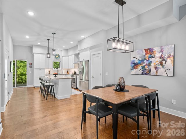35 Macallan Lane, Asheville, NC 28805