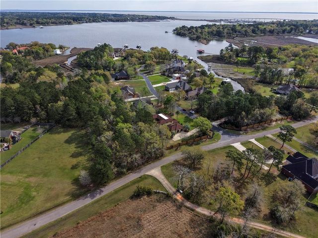 5761 Riverview Plantation Drive, Theodore, AL 36582