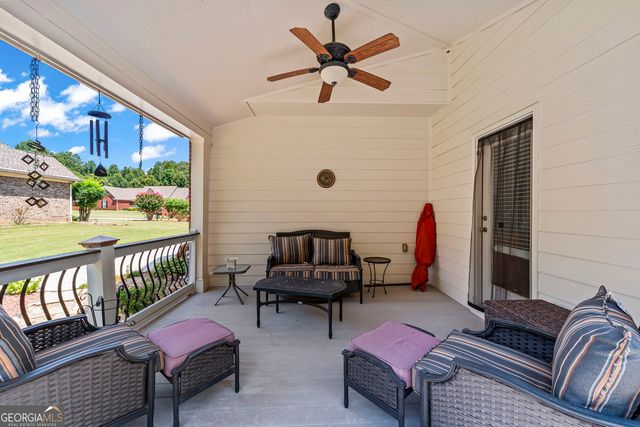 5548 Ridgemoor Drive, Braselton, GA 30517
