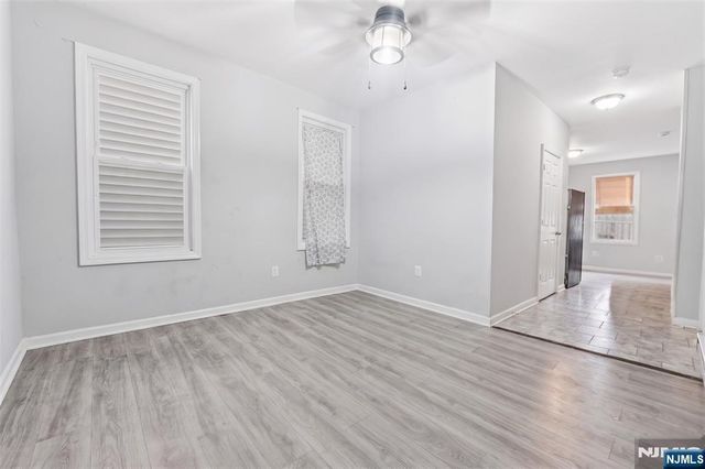 647 19th Street, Newark, NJ 07103