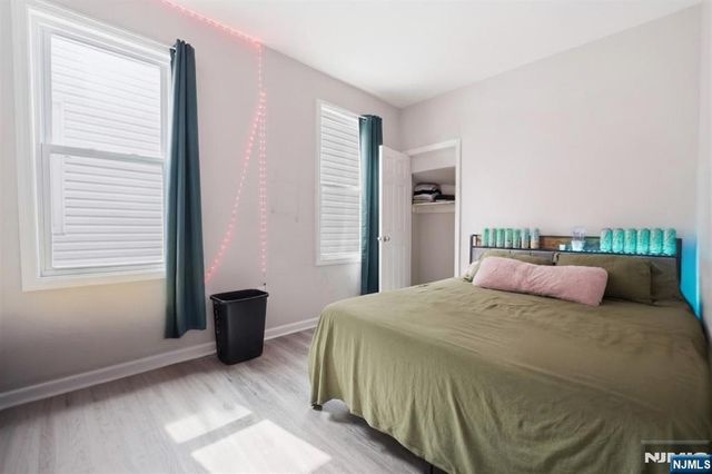 647 19th Street, Newark, NJ 07103