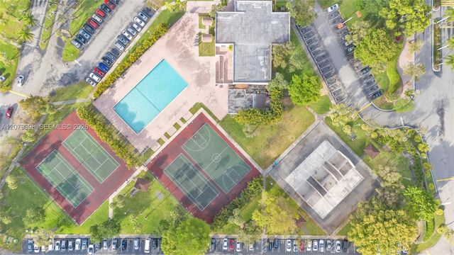8500 SW 133rd Ave Road 302, Miami, FL 33183