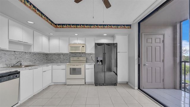 8500 SW 133rd Ave Road 302, Miami, FL 33183