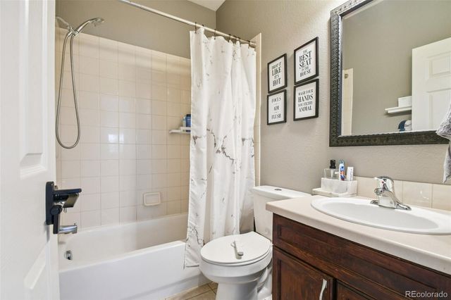 4144 S Liverpool Way, Aurora, CO 80013