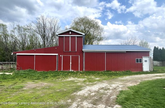 8177 E Eaton Highway, Mulliken, MI 48861