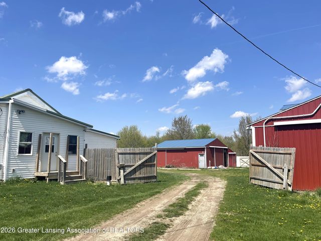 8177 E Eaton Highway, Mulliken, MI 48861