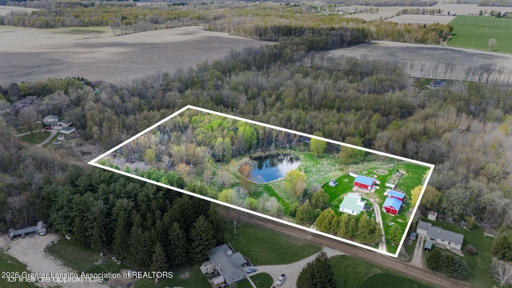 8177 E Eaton Highway, Mulliken, MI 48861