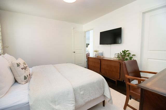 6065 60 Avenue S, Fargo, ND 58104