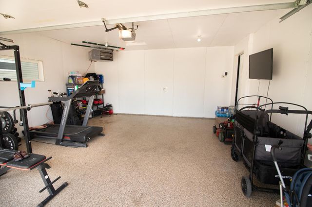 6065 60 Avenue S, Fargo, ND 58104