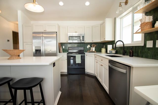 6065 60 Avenue S, Fargo, ND 58104