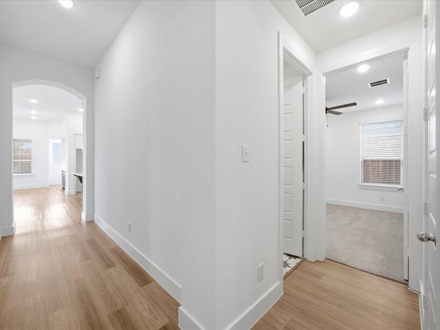 1701 Pelham Drive, Aubrey, TX 76227