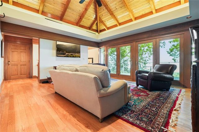 202 Sanderlin Mountain Drive N, Big Canoe, GA 30143