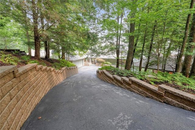 202 Sanderlin Mountain Drive N, Big Canoe, GA 30143