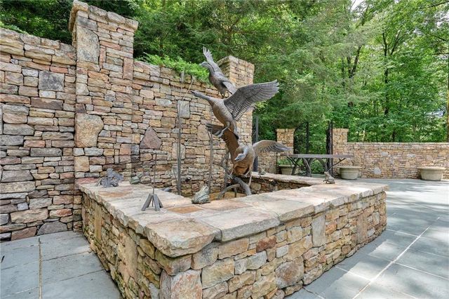 202 Sanderlin Mountain Drive N, Big Canoe, GA 30143