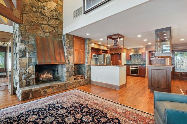 202 Sanderlin Mountain Drive N, Big Canoe, GA 30143