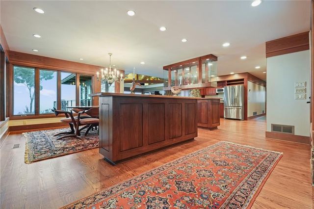 202 Sanderlin Mountain Drive N, Big Canoe, GA 30143