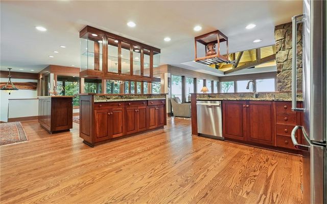 202 Sanderlin Mountain Drive N, Big Canoe, GA 30143