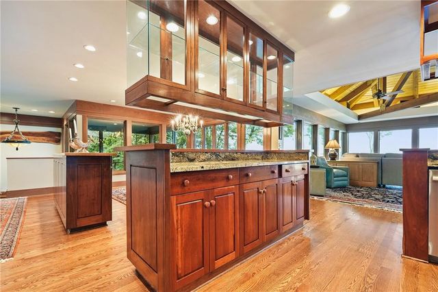 202 Sanderlin Mountain Drive N, Big Canoe, GA 30143