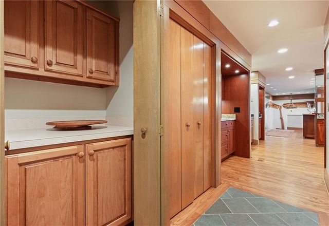 202 Sanderlin Mountain Drive N, Big Canoe, GA 30143