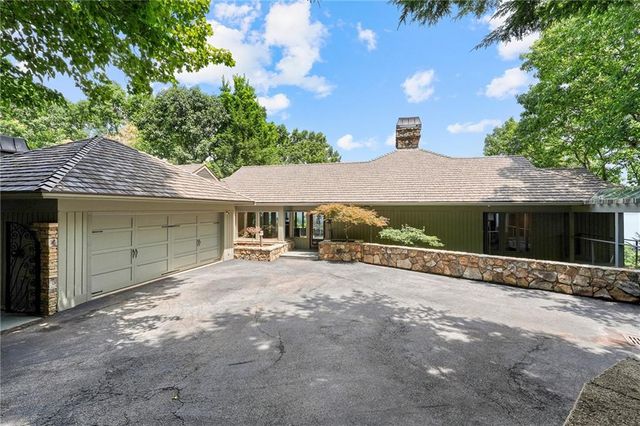 202 Sanderlin Mountain Drive N, Big Canoe, GA 30143