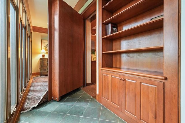 202 Sanderlin Mountain Drive N, Big Canoe, GA 30143