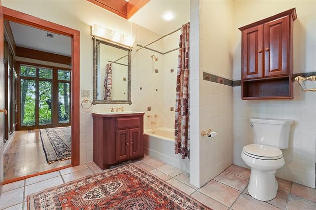 202 Sanderlin Mountain Drive N, Big Canoe, GA 30143