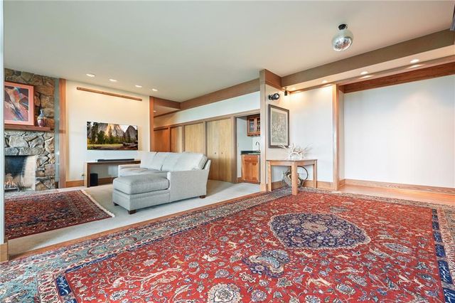 202 Sanderlin Mountain Drive N, Big Canoe, GA 30143
