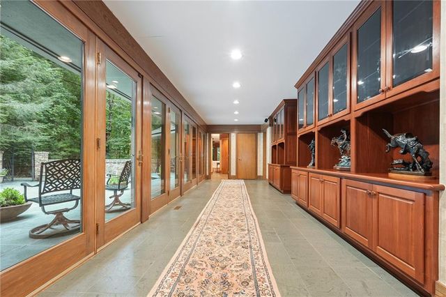202 Sanderlin Mountain Drive N, Big Canoe, GA 30143