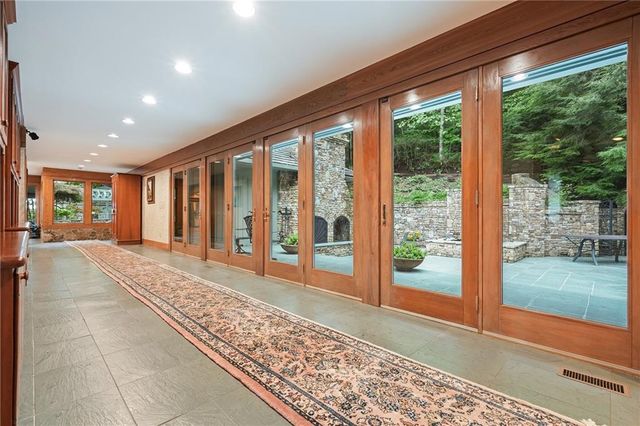 202 Sanderlin Mountain Drive N, Big Canoe, GA 30143
