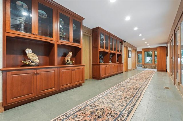 202 Sanderlin Mountain Drive N, Big Canoe, GA 30143