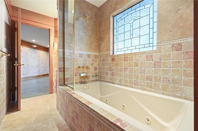 202 Sanderlin Mountain Drive N, Big Canoe, GA 30143