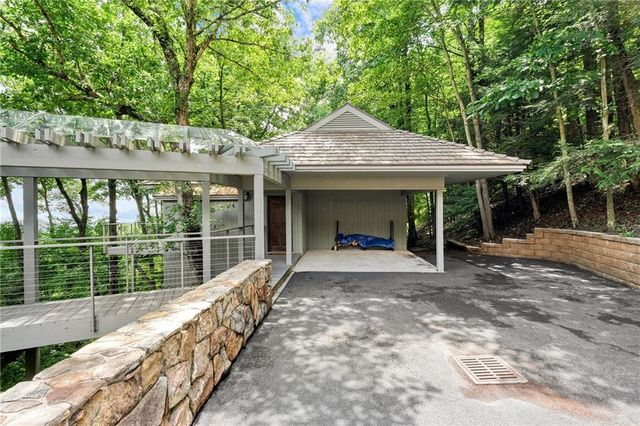 202 Sanderlin Mountain Drive N, Big Canoe, GA 30143