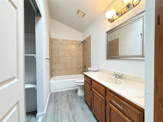 17490 MEANDERING WAY 602, Dallas, TX 75252