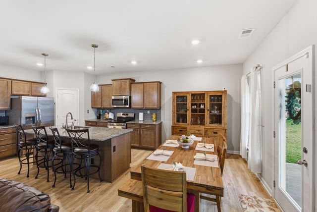 7044 Arbor Ridge Drive, Richmond, KY 40475