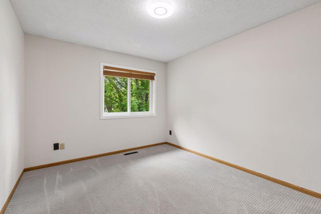 3689 Willbrook Court, Eagan, MN 55123