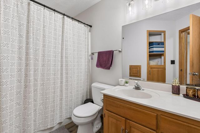 3689 Willbrook Court, Eagan, MN 55123