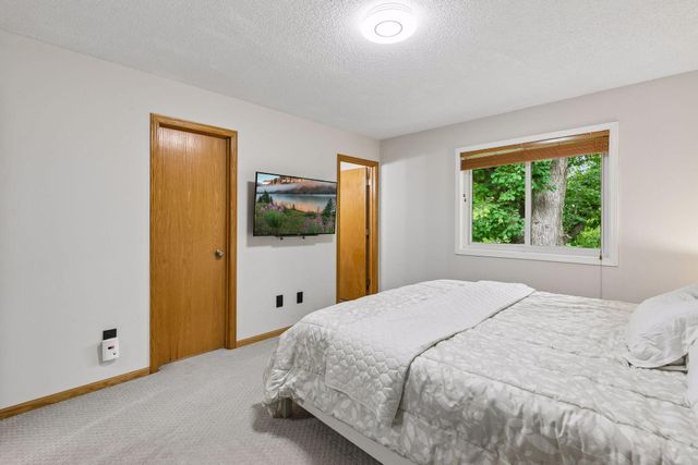 3689 Willbrook Court, Eagan, MN 55123