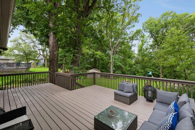 3689 Willbrook Court, Eagan, MN 55123